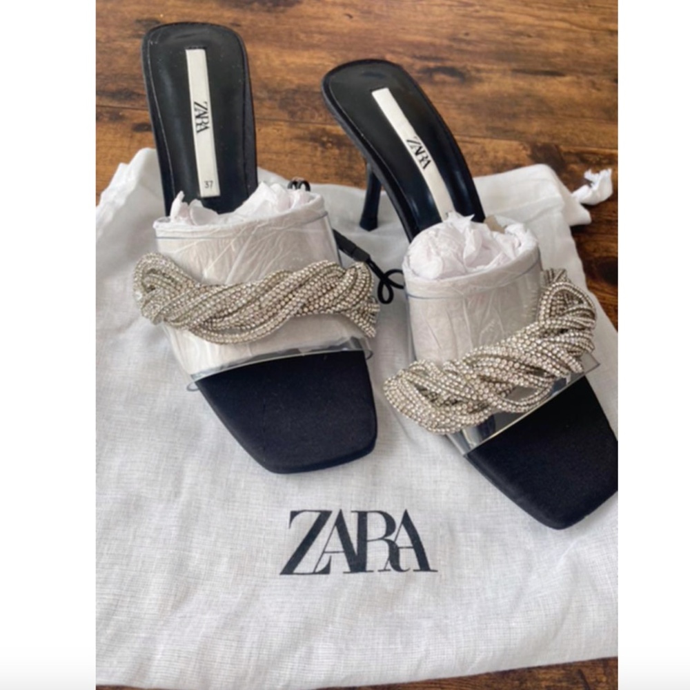 NWT ZARA SPARKLY HEELED VINYL SANDALS